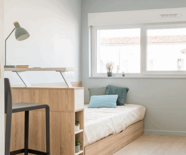 chambre d'un foyer pour jeunes