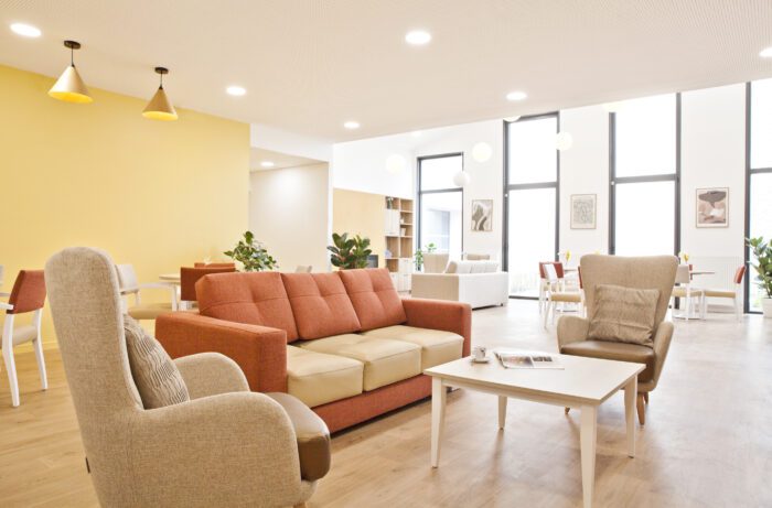 RESIDENCE SERVICE SENIOR