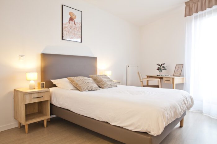 RESIDENCE SERVICE SENIOR