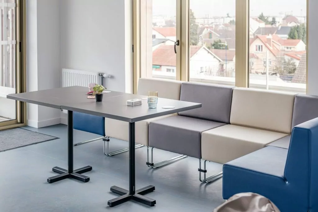 TABLE GOLD - CHAUFFEUSE MUSIC