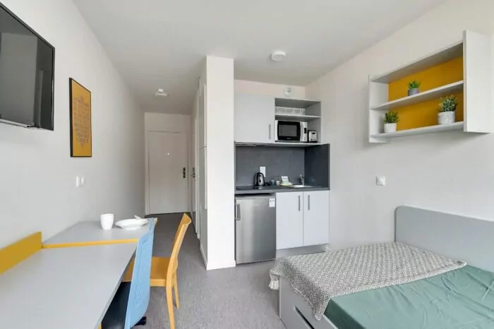 CAMPUS ETUDIANT BEZONS